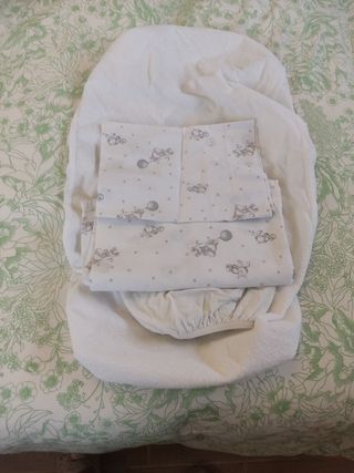 Mini cuna BabyBjörn con dosel