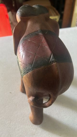 FIGURA ELEFANTE TALLADA MADERA