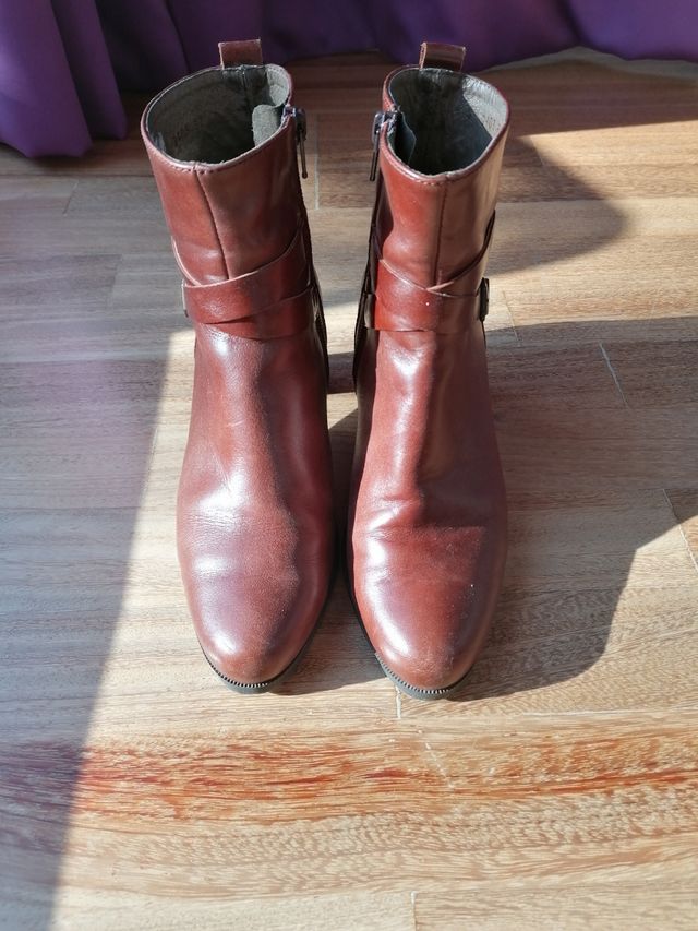 Botines De piel marrón wonders