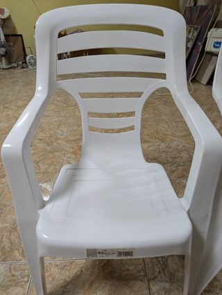 Sillas de color blanco