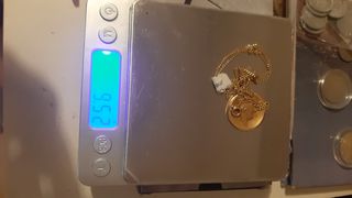 Medalla Virgen de Monserrat con cadena