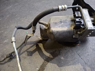 Bomba direccion renault