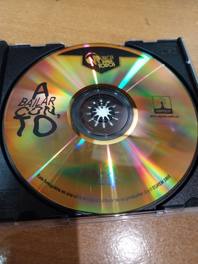 CD A BAILAR CON TO