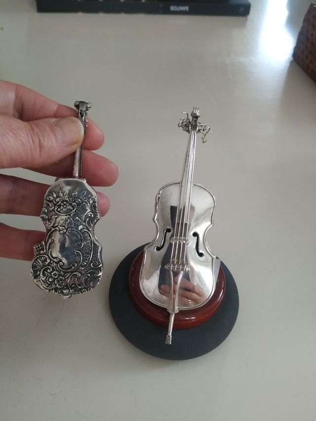 Instrumentos musicales plata de ley