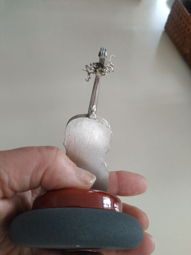 Instrumentos musicales plata de ley