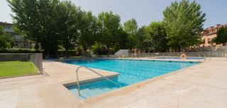 Acción de piscina Sevilla la Nueva