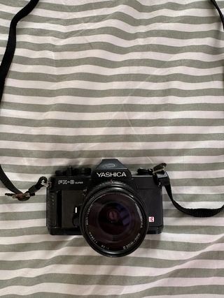 Yashica fx3 super + Sigma 28mm