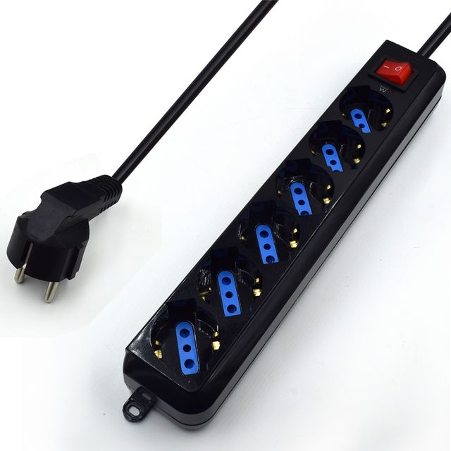 Regleta de alimentación múltiple con protección