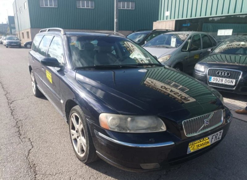 Volvo V70 para reparar 2007 - foto 1