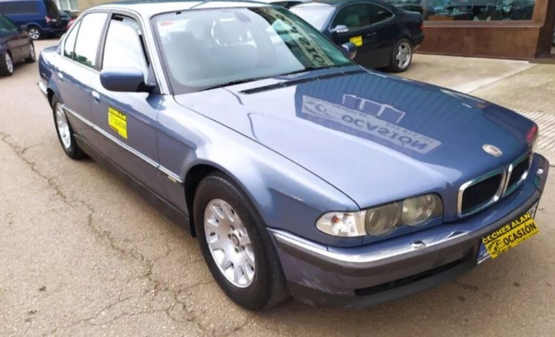 BMW Serie 7 740D 2000 - foto 1