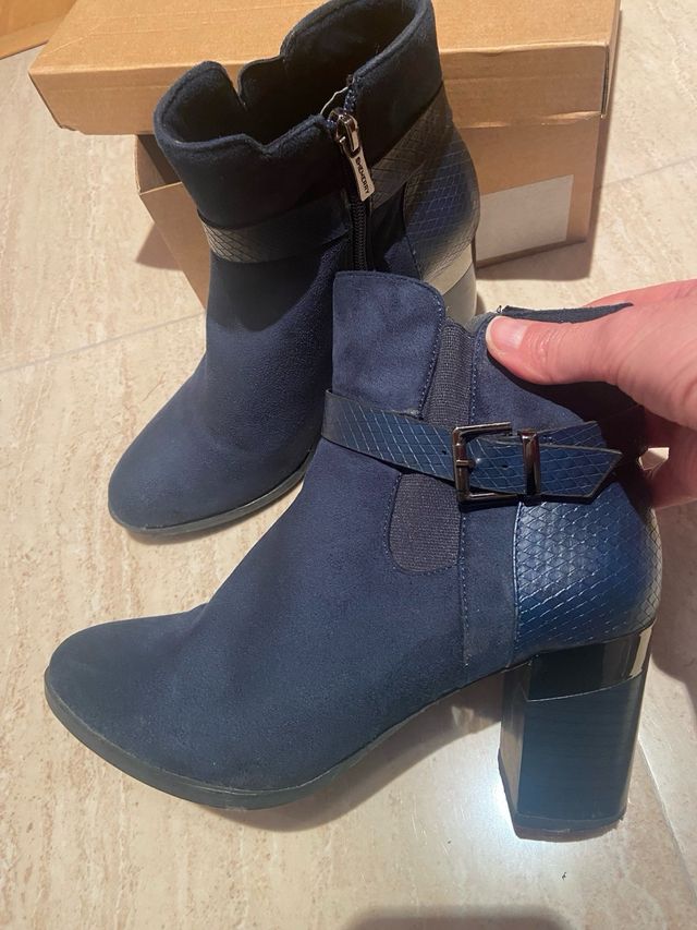 Botines azul tacon comodo