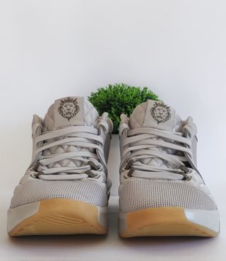 T42.5 - Nike Lebron Witness 8 - light iron ore