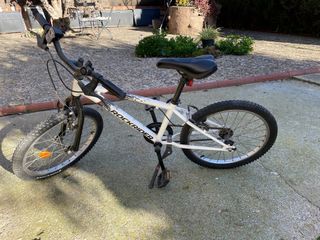BICICLETA NIÑOS 20 PULGADAS 6-9 AÑOS ROCKRIDER