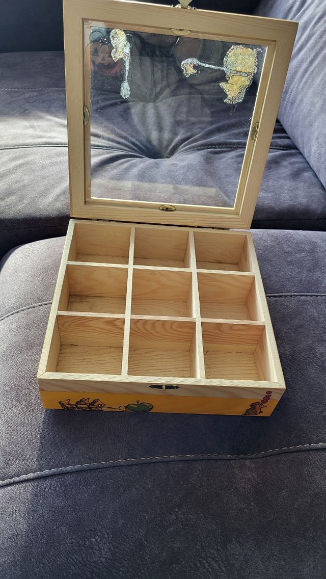 Caja tea marca ibili decorada decoupage