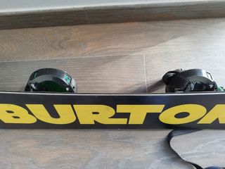 Tabla Burton con fijaciones y botas snow 33