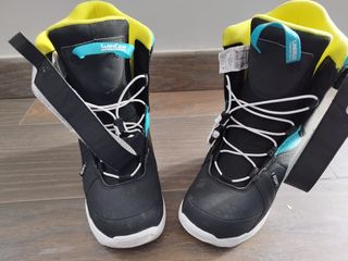 Tabla Burton con fijaciones y botas snow 33