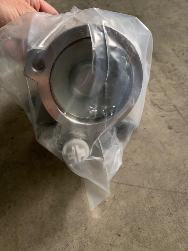 Bomba dirección Ford Transit Mk4