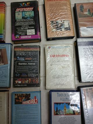 12 películas serie B formato beta y Vhs