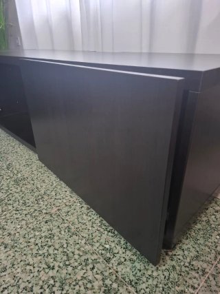 Mueble modulable salón Ikea Besta negro marrón