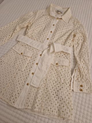 Vestido Bordados blanco Zara S