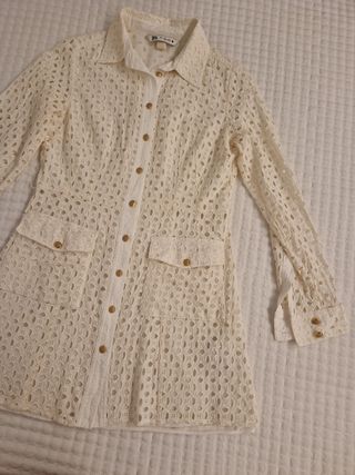 Vestido Bordados blanco Zara S