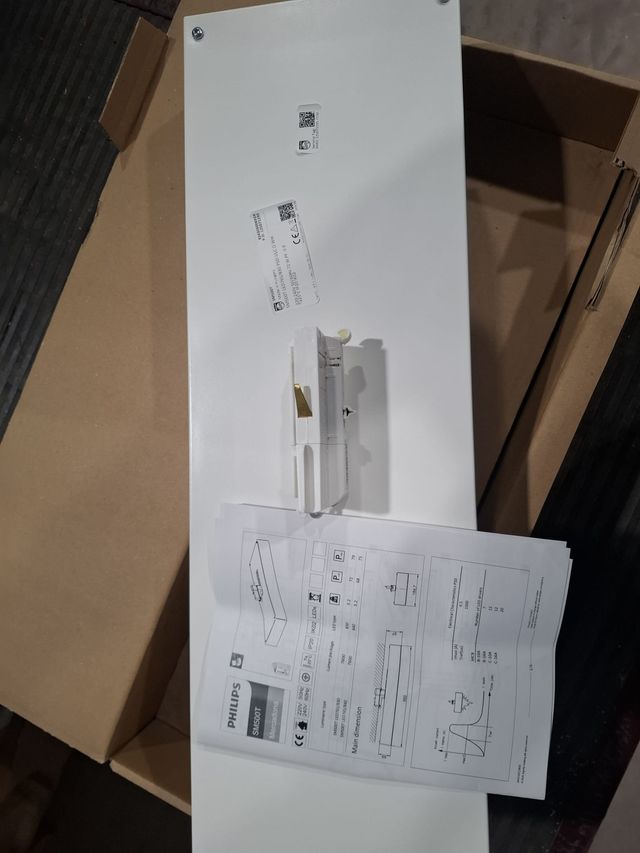 pantalla philips SM500T LED76S-830