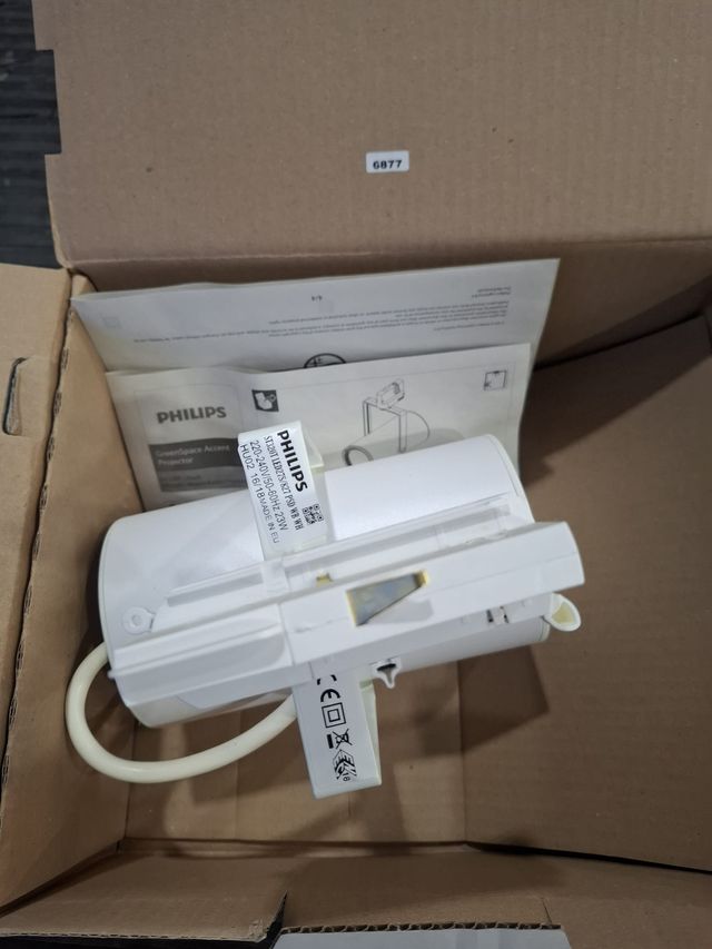 foco philips ST320T LED27S-827