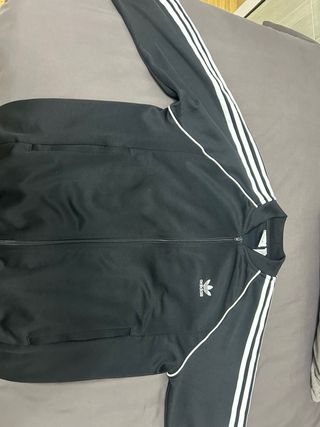 Chaqueta adidas