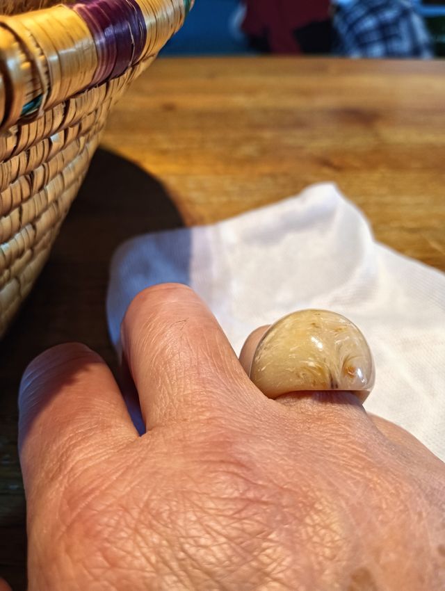 Lotto 3 anelli e 2 braccialetti 