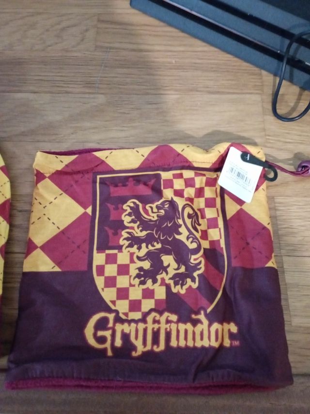 Cappello e scaldacollo Harry Potter