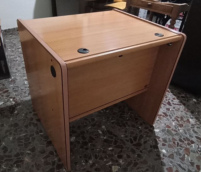 Mesa de escritorio para PC (M08)