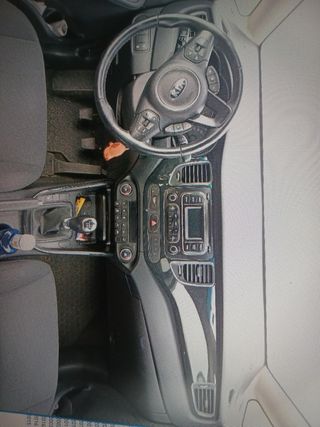Despiece Kia Carens IV