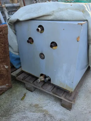 Depósito de ACS de 150 litros de ferroli