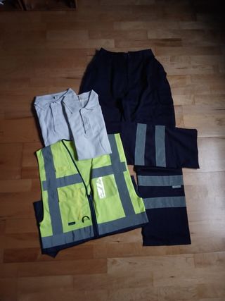 Pantalón TES prácticas (165-175cm altura)