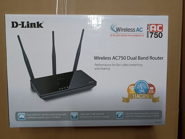 Dual band router D-LINK DIR-809