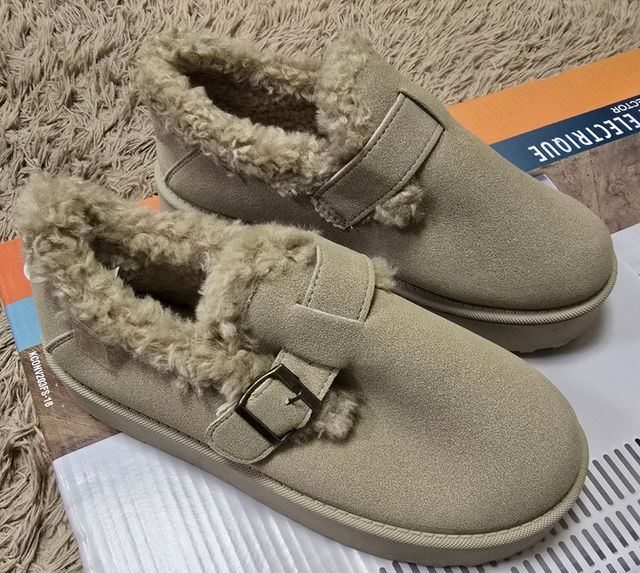 Zuecos de Nieve. Nuevos. Talla 40