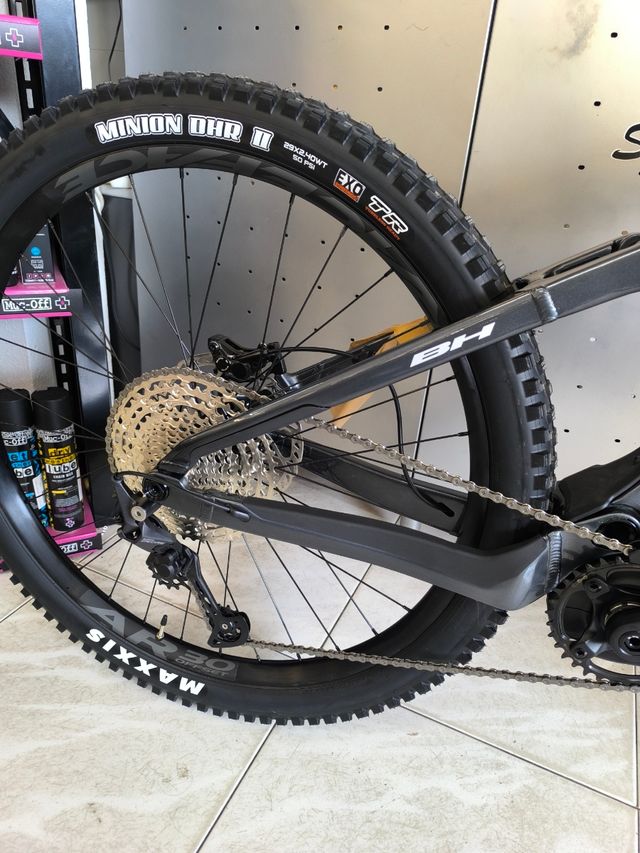 BH AtomX Lynx 8.2 CARBON Ebike 720Wh