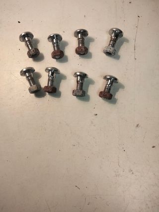 Tornillos parachoques 