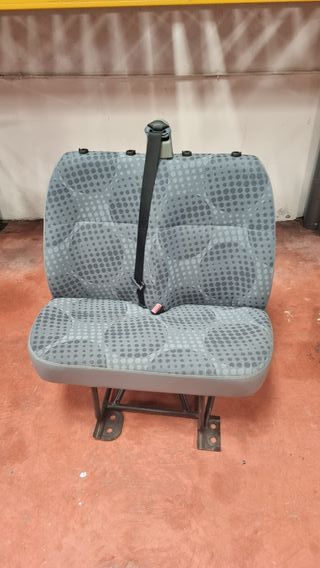 Asiento doble copiloto Ford transit mk7