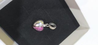 Charm de plata
