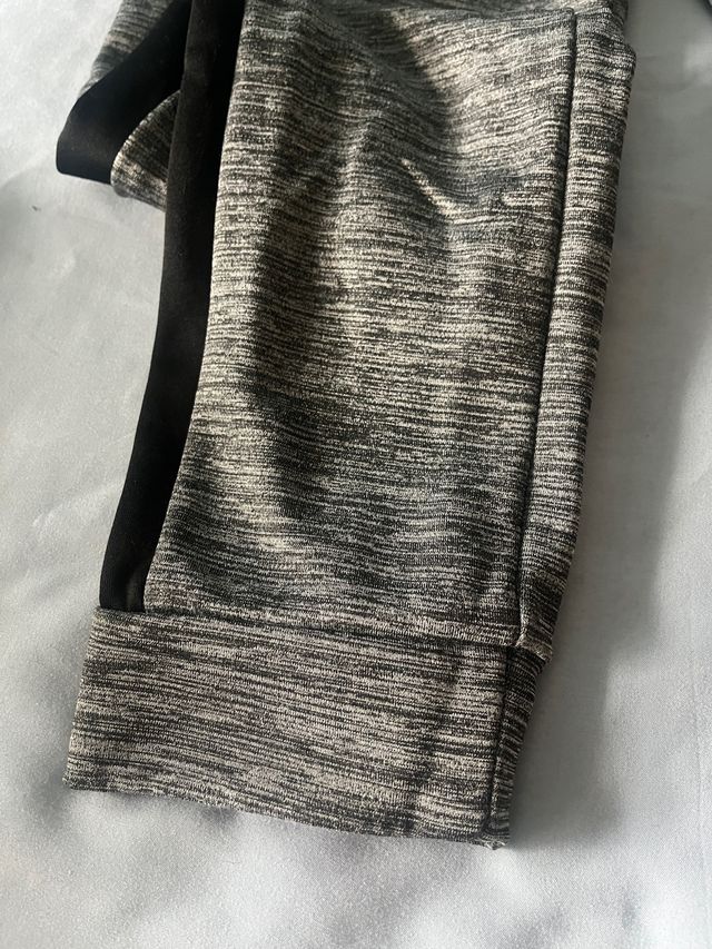 Chandal gris jaspeado de niño