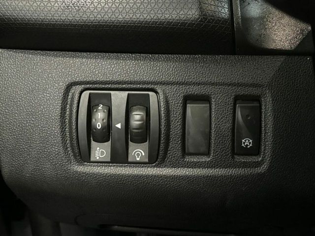 Renault Clio Zen TCe 66kW (90CV) -18