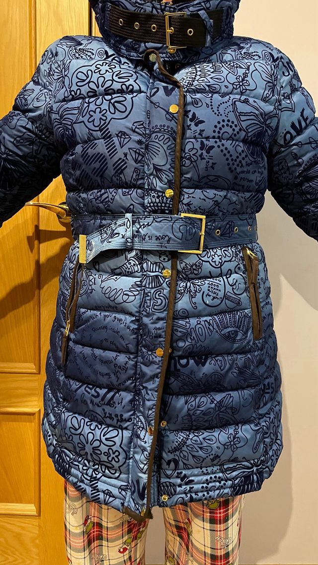 Chaqueton tipo plumífero Desigual talla 44