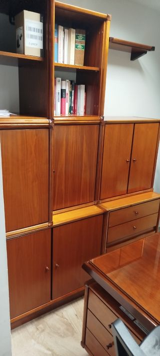2 elegantes despachos