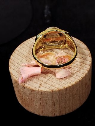 Anillo oro mixto de 18k ,perla y circonitas. 