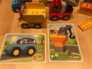 Lego Duplo: coches, camiones y grúas
