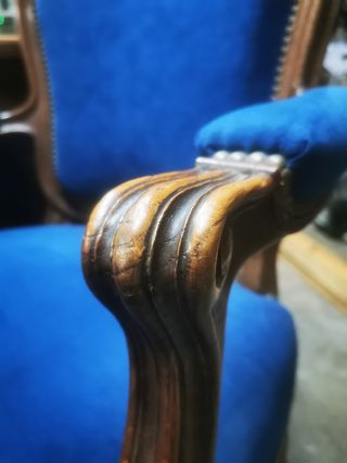 Nos quedan 8 sillas. Comedor.