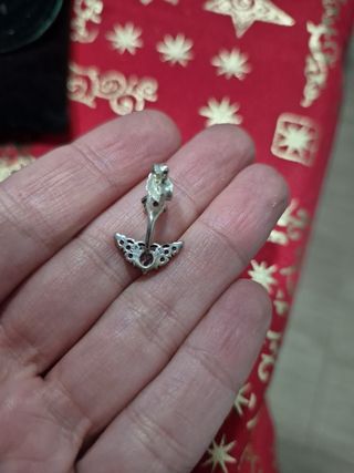 Pandora Tiara cuento hadas pendientes