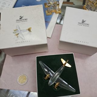 Swarovski memories journey aereo plane