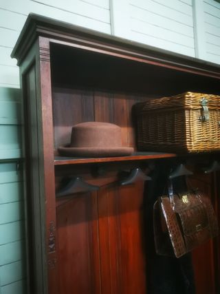 Mueble entrada. Antiguo.